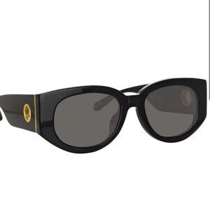 LINDA FARROW ‘THE DEBBIE’ SUNGLASSES